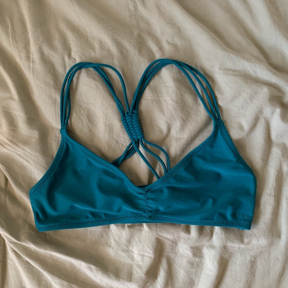 Volcom bikini top